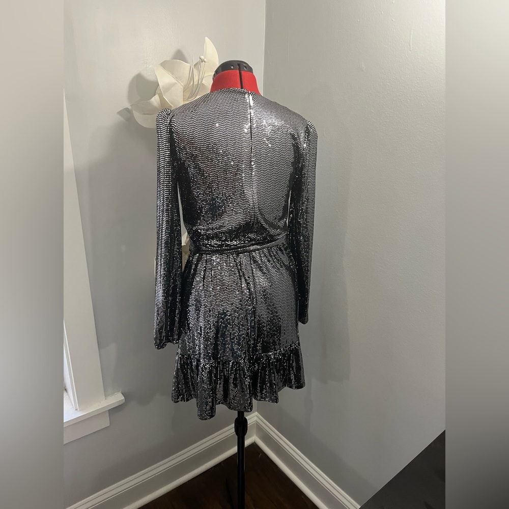 Michael Kors Silver Mini Dress. New. Size Small. Long Sleeves. - Picture 2 of 3